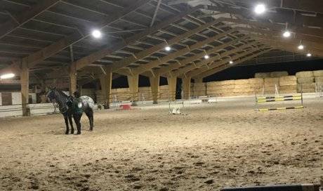 manege-67x28